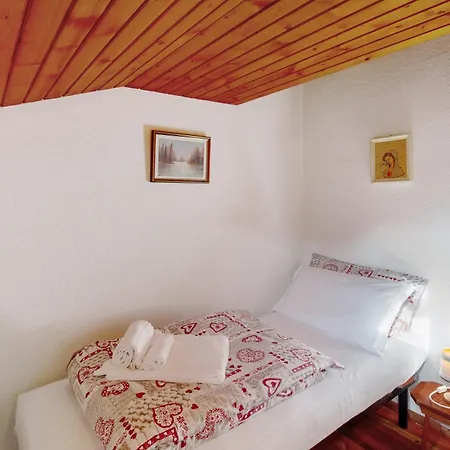 Palmina Apartment